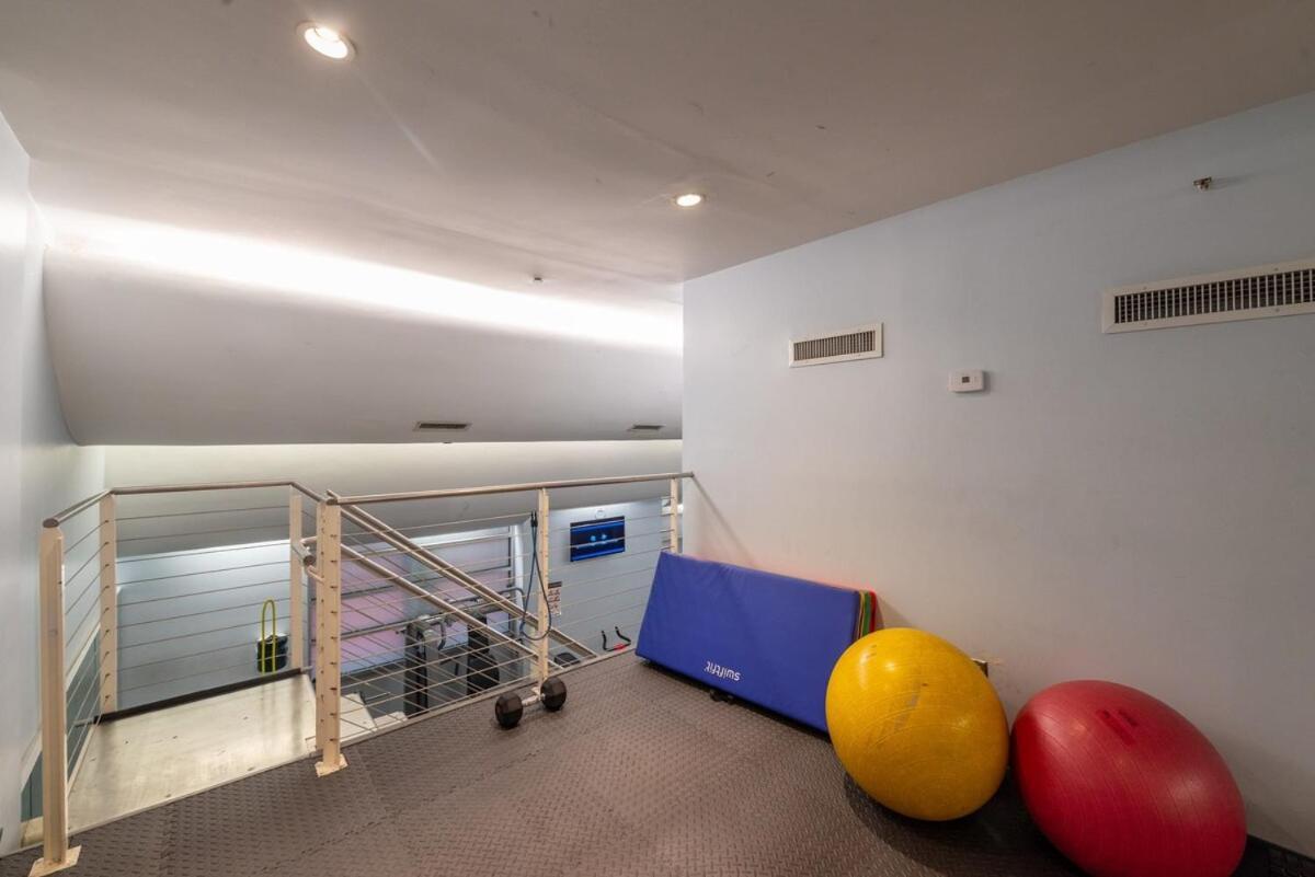 Cozy 2br With Gym And Walk To Times Square Appartamento New York